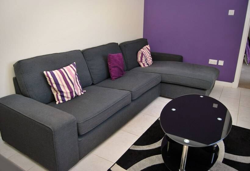 بنسيون The Old Schoolhouse