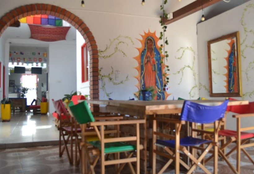 پانسیون Hostel Trip Monkey San Gil