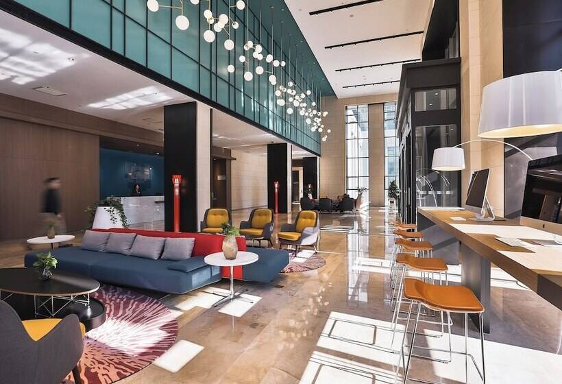 Отель Holiday Inn Express Harbin Qunli, An Ihg