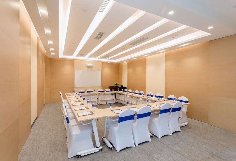 فندق Holiday Inn Express Tianshui City Center, An Ihg