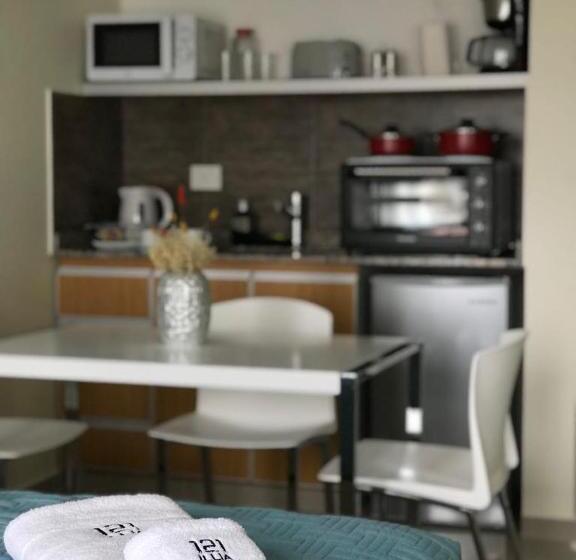 ホテル Illia 121 Apart