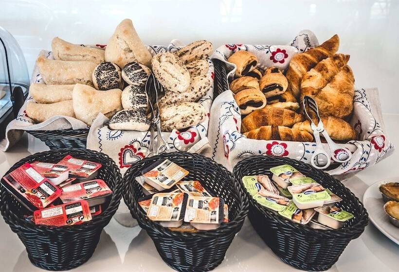 In Barcelos Hostel & Guest House