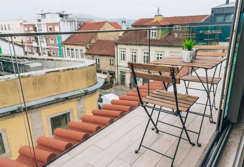 In Barcelos Hostel & Guest House