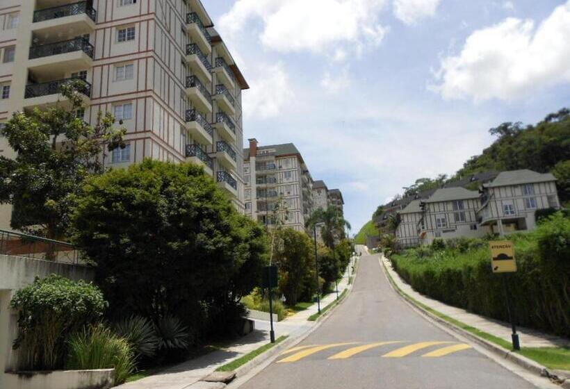 Live Suites Itaipava