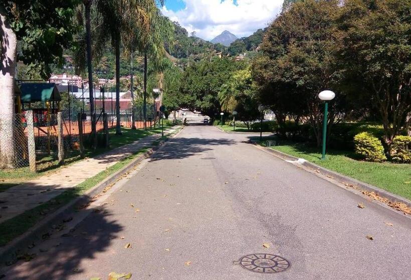 Live Suites Itaipava