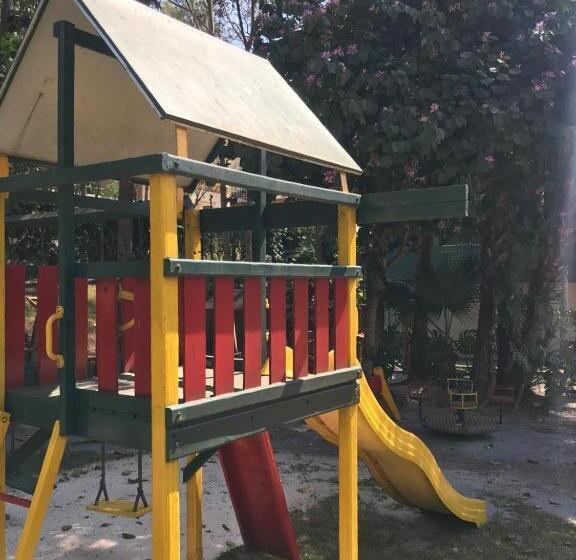 Live Suites Itaipava