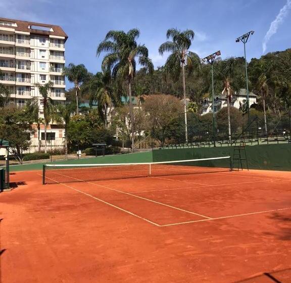 Live Suites Itaipava