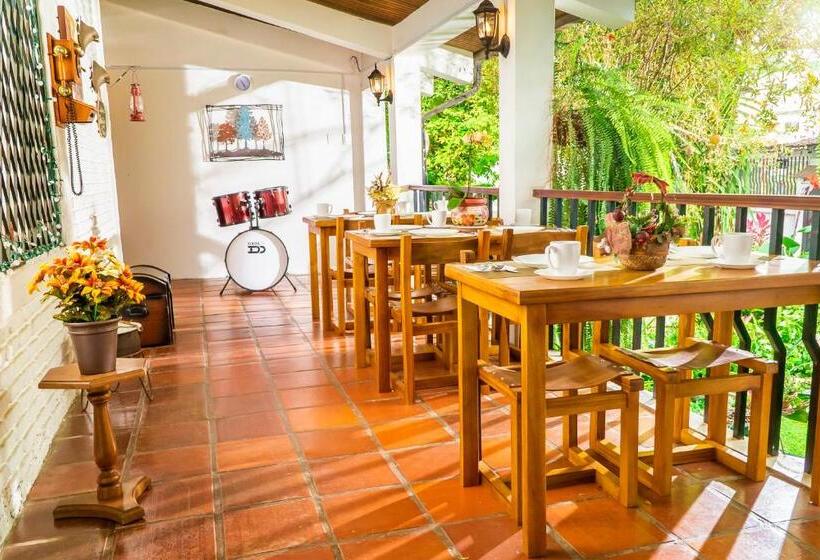 הוסטל Boutique Platanal