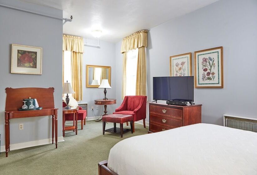 הוסטל The Inn At Longshore