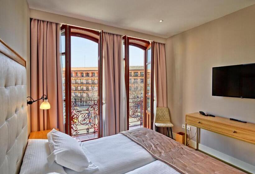 هتل Boutique Adolfo