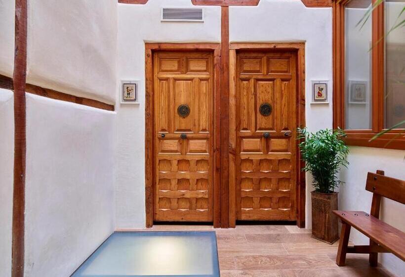 هتل Boutique Adolfo