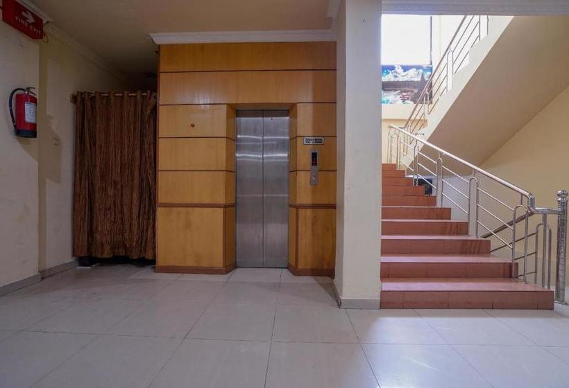 فندق Capital O 2064 Kartika Sriwijaya