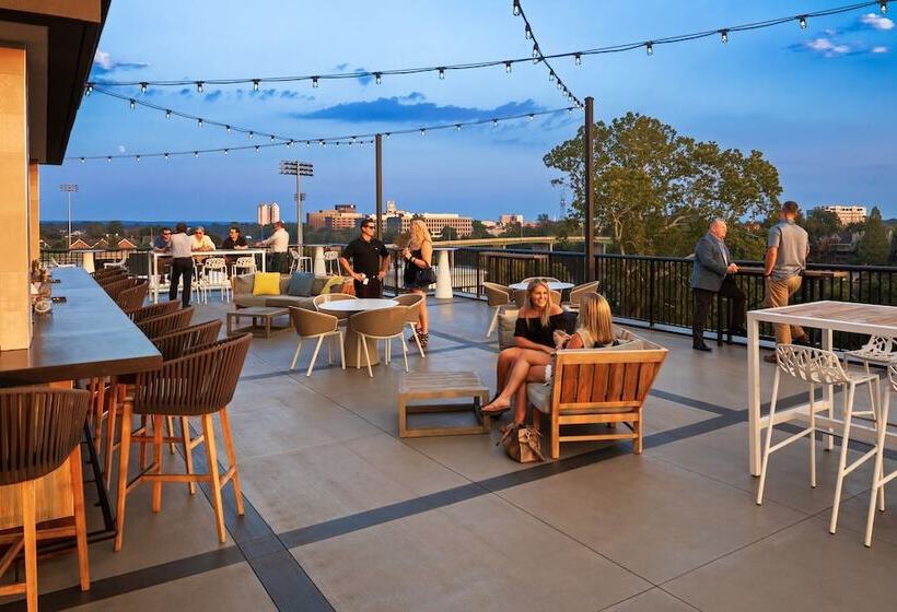 Отель Crowne Plaza North Augusta, An Ihg