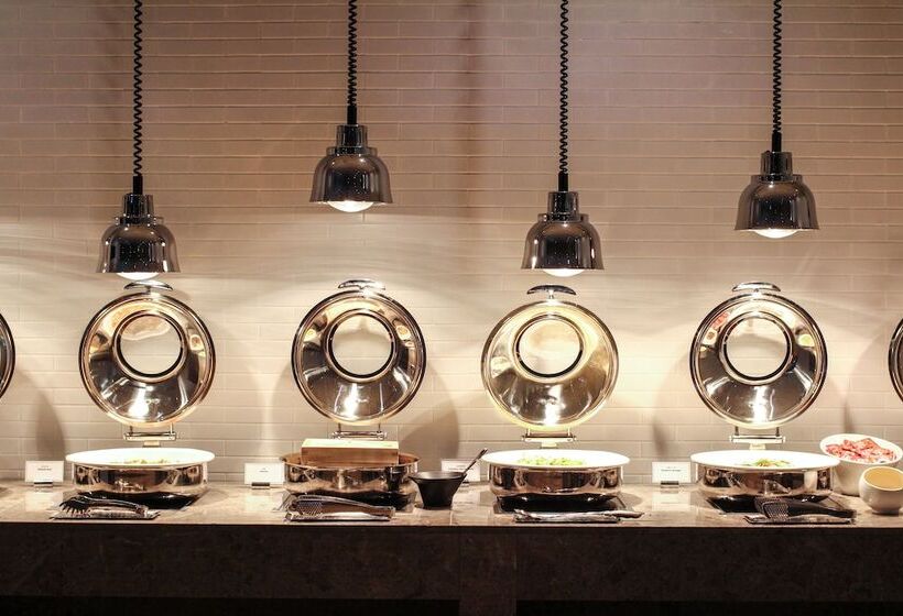 בית מלון כפרי Golden Tulip Ever Yongin