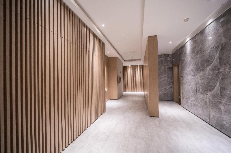 Отель Holiday Inn Express Jiujiang Bali Lake