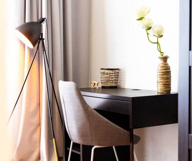 هتل Luxstay Bad Nauheim Self Check In