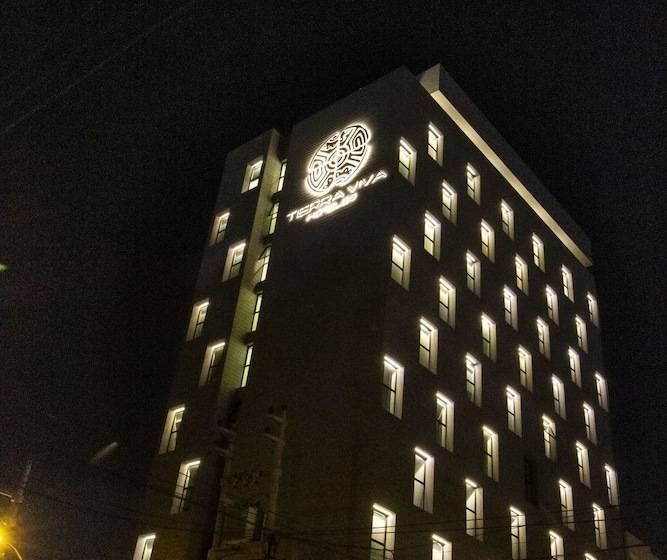 Отель Tierra Viva Trujillo