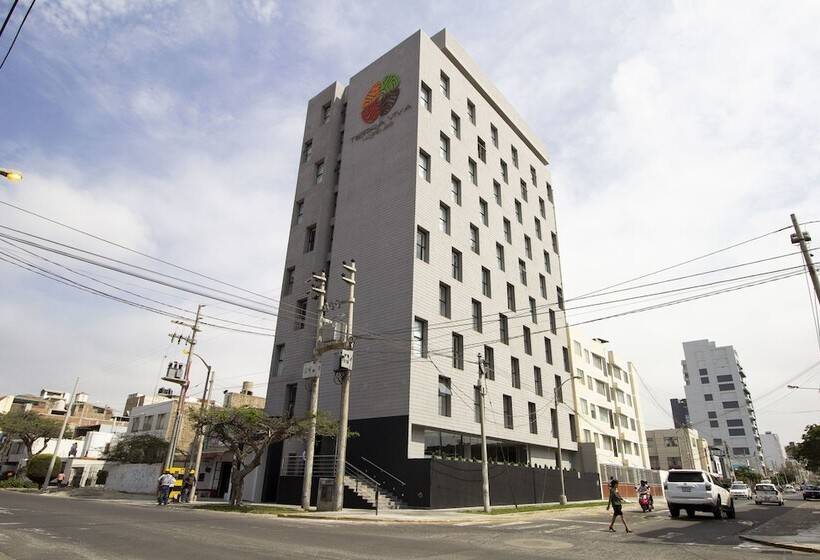 Отель Tierra Viva Trujillo