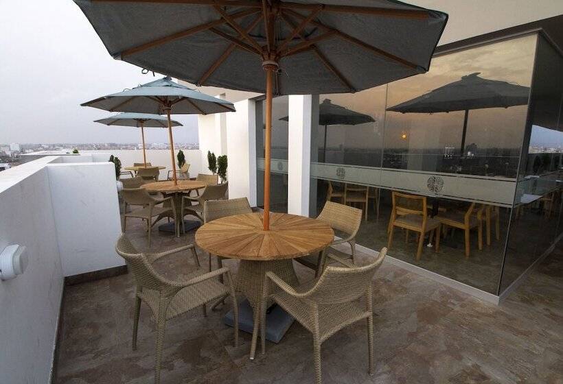 Отель Tierra Viva Trujillo