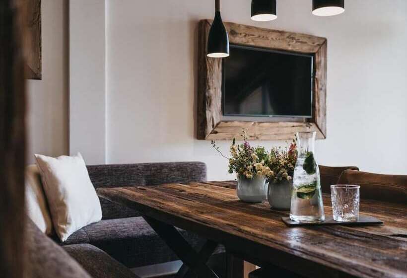 Отель Vaya Fieberbrunn