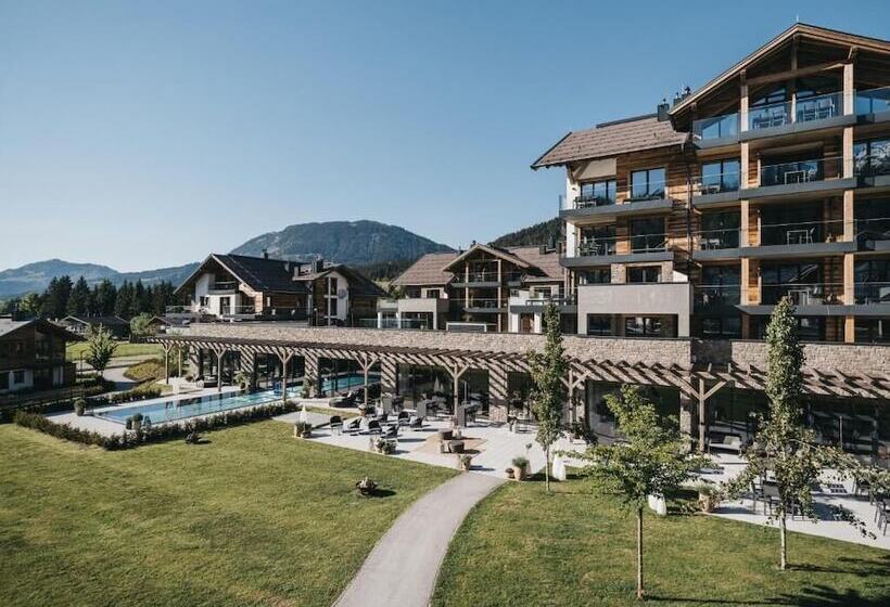 Отель Vaya Fieberbrunn