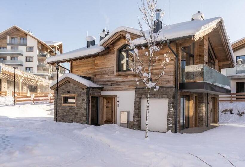 Отель Vaya Fieberbrunn