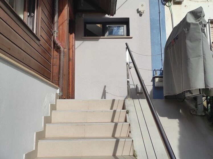 بنسيون Los Patios De Santander