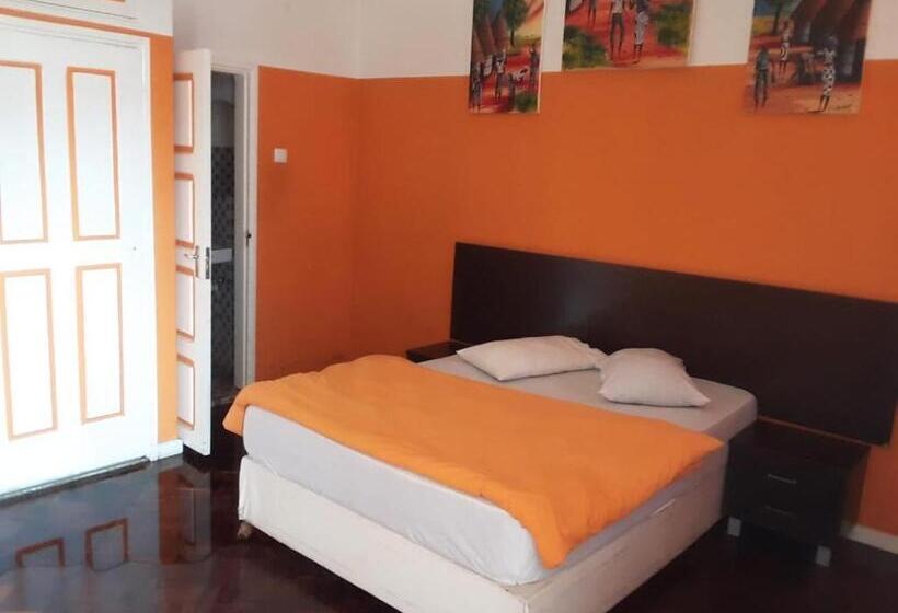 Пансион Pensao Da Baixa