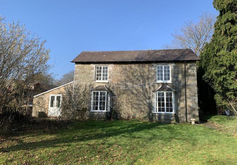 Pontyclerc Farm House Bed And Breakfast