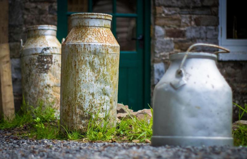 Pontyclerc Farm House Bed And Breakfast
