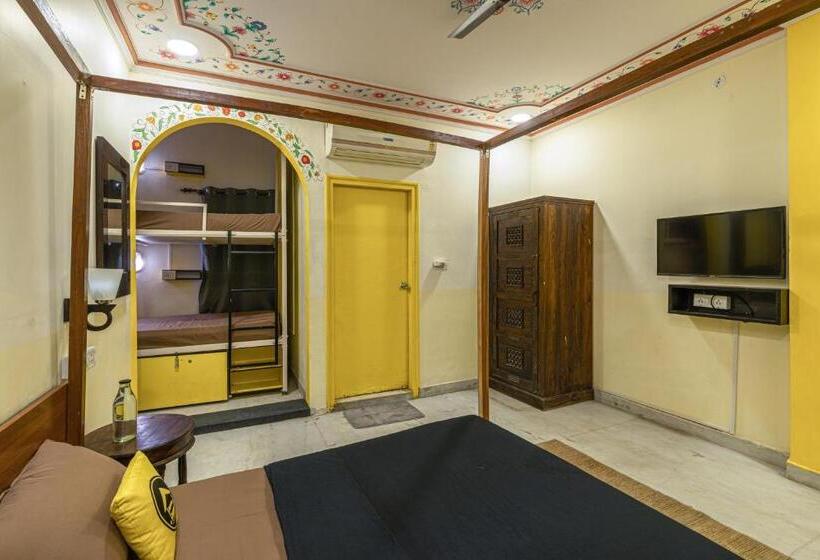 The Hosteller Jaipur