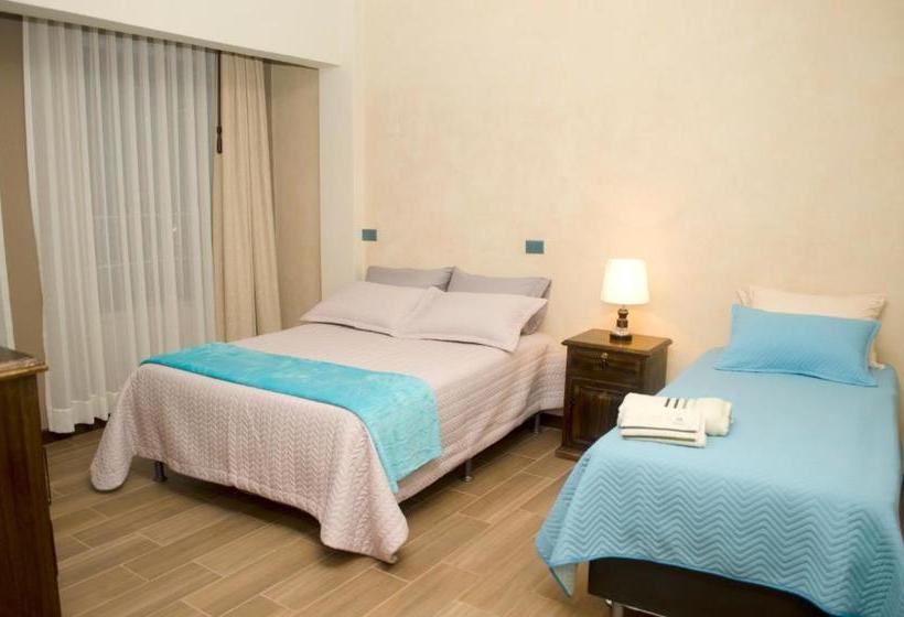 هاستل Nativa Suites
