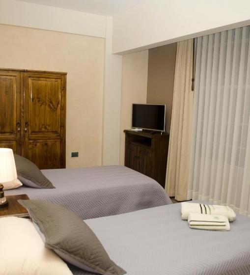 هاستل Nativa Suites