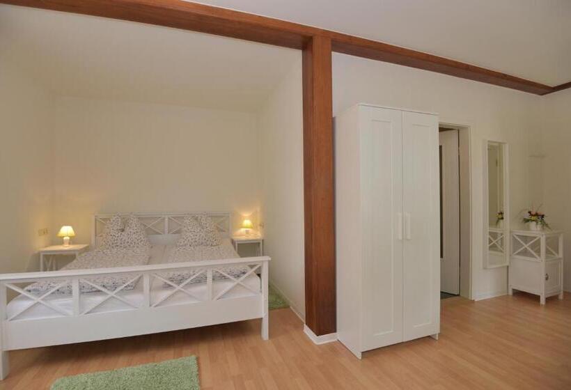 צימר Parkhotel Ebersdorf