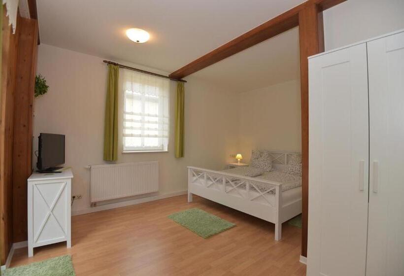 צימר Parkhotel Ebersdorf