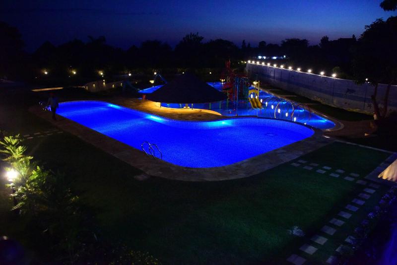 Fun Retreat Resort, Hotel And Ayurveda Spa