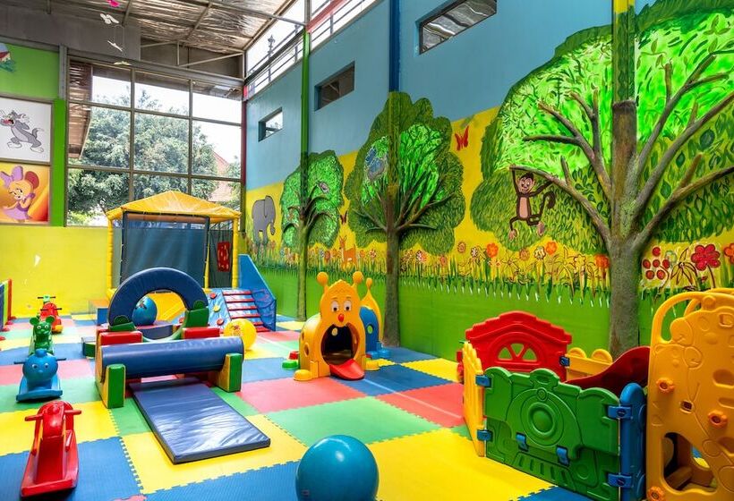 Fun Retreat Resort, Hotel And Ayurveda Spa