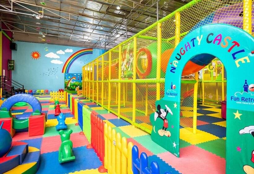 Fun Retreat Resort, Hotel And Ayurveda Spa