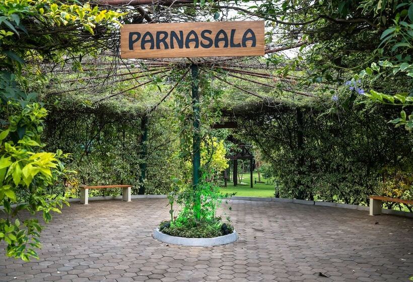 Fun Retreat Resort, Hotel And Ayurveda Spa