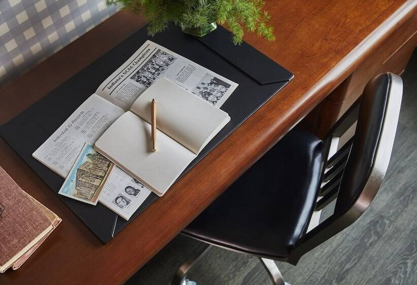 호텔 Graduate By Hilton Bloomington