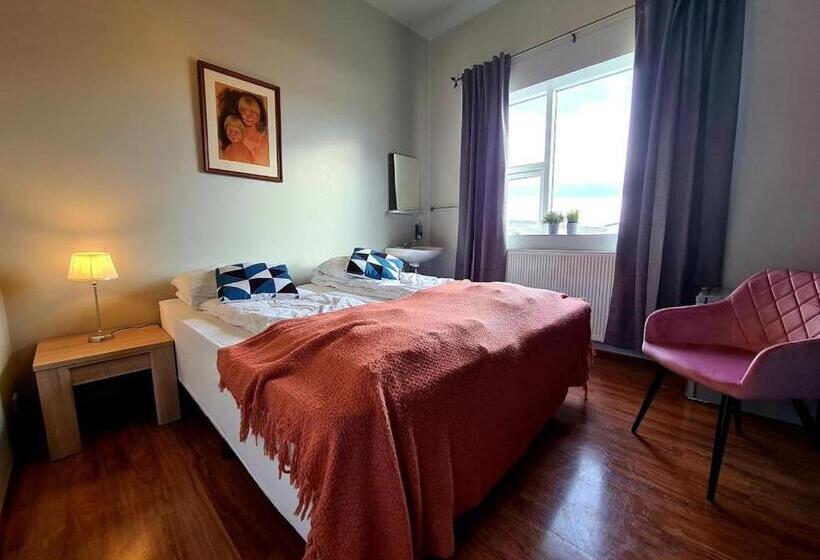 هتل Hlín Guesthouse