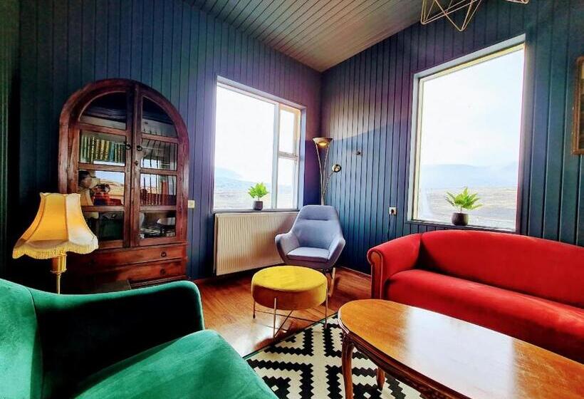 هتل Hlín Guesthouse