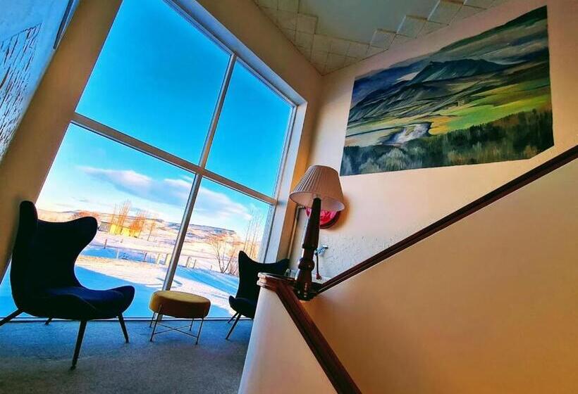 هتل Hlín Guesthouse