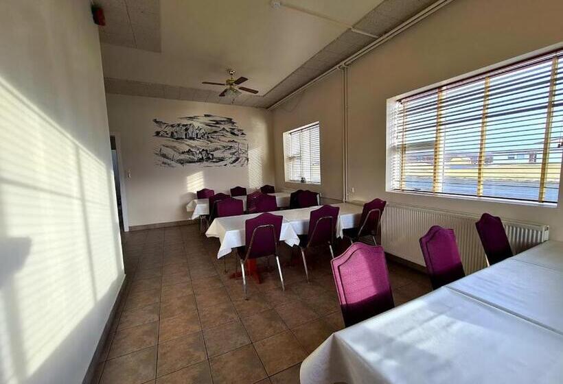 هتل Hlín Guesthouse