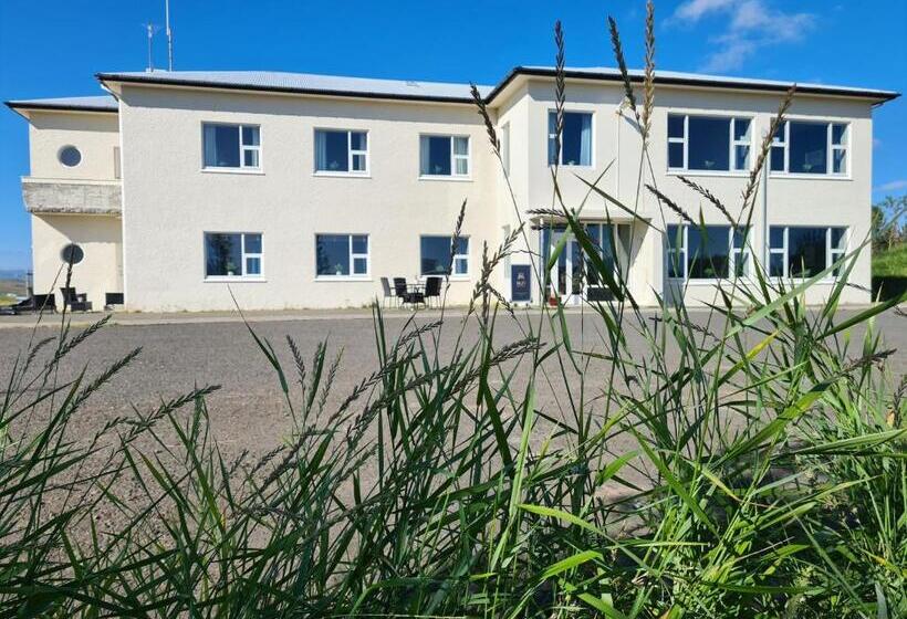 هتل Hlín Guesthouse