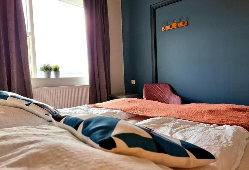 هتل Hlín Guesthouse