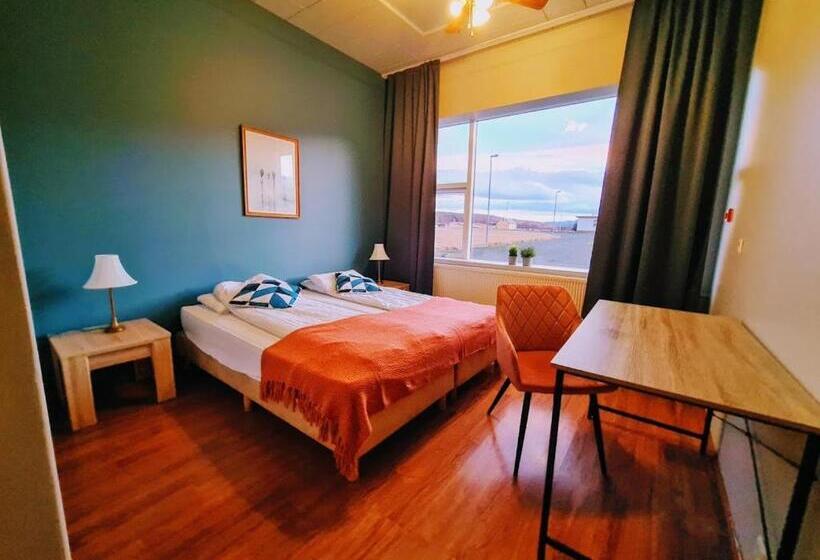 هتل Hlín Guesthouse