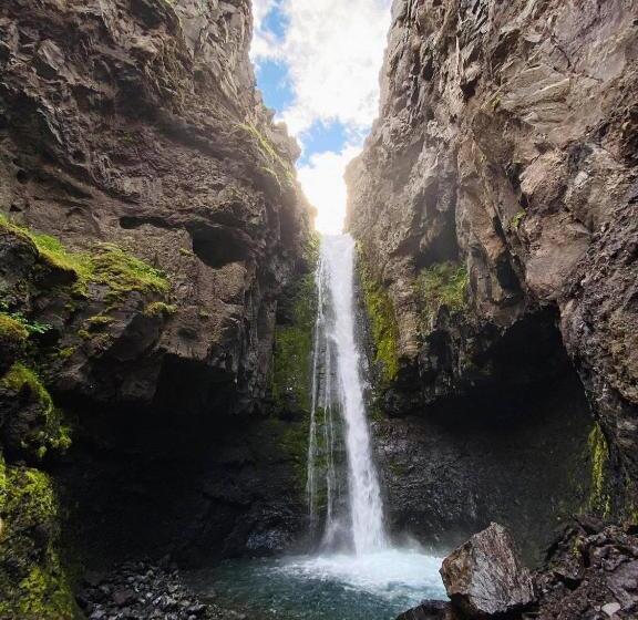 هتل Hlín Guesthouse