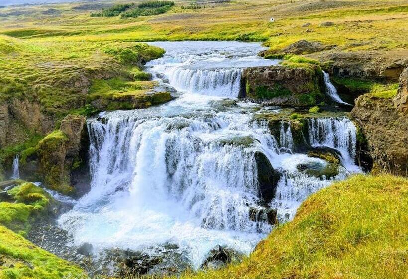 هتل Hlín Guesthouse