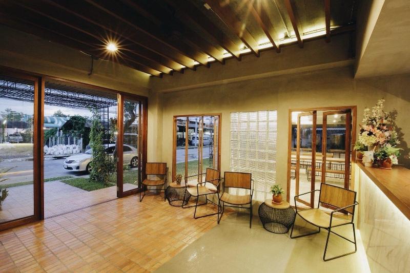 Отель Laekhon Nonbai